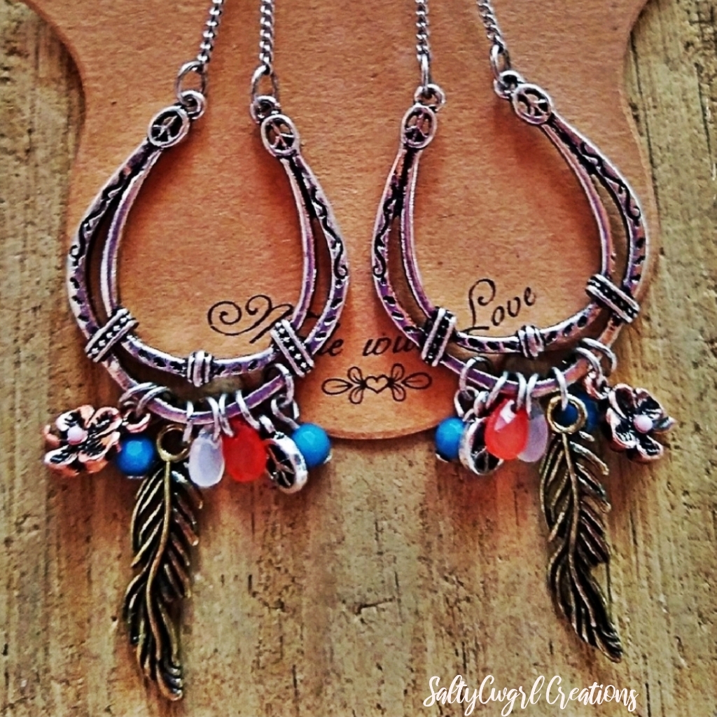 Unique Boho Horseshoe Design Earrings With Feather